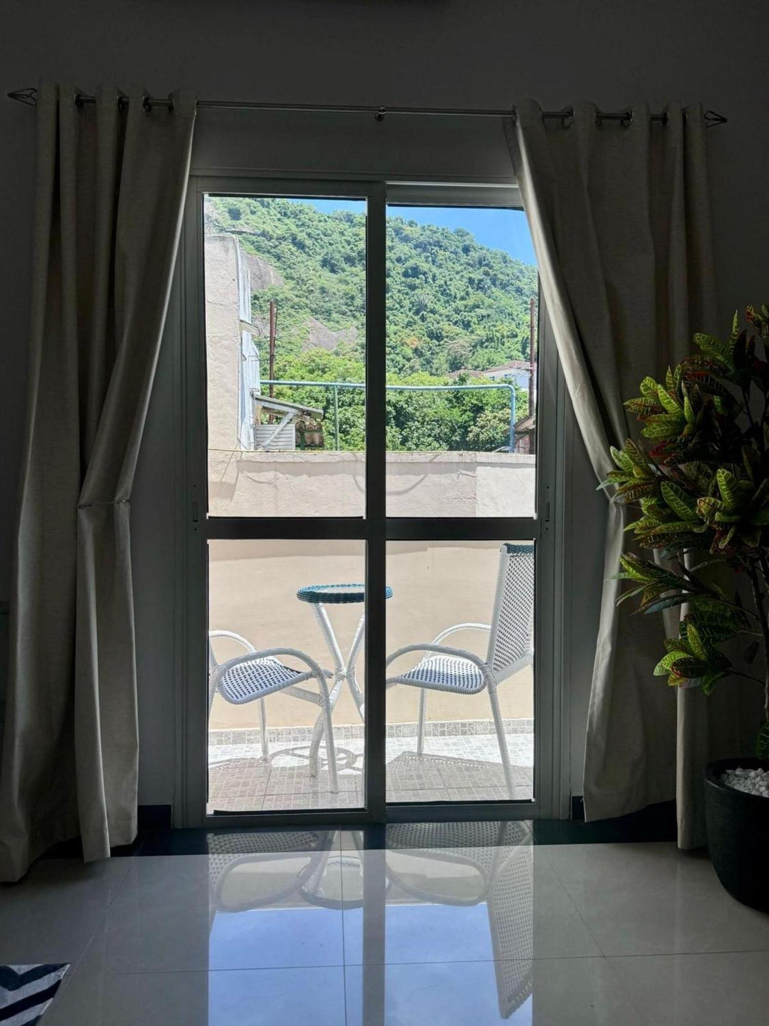 Copa, Cobertura, Dois Quartos, Terraco E Varanda, Posto 3 * Rio de Janeiro
