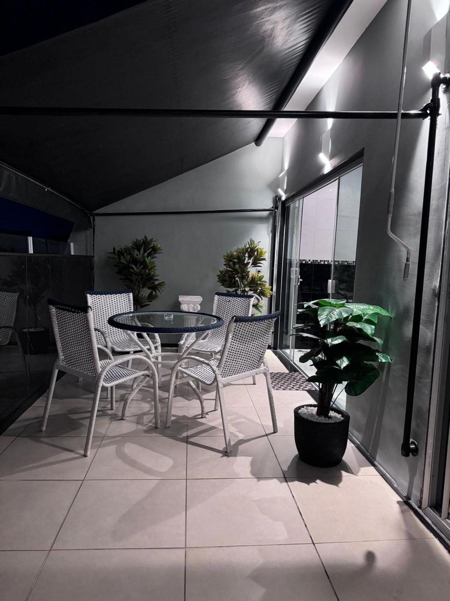 Copa, Cobertura, Dois Quartos, Terraco E Varanda, Posto 3 Apartemen Rio de Janeiro